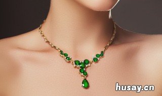 翡翠铁龙生挂件价格 铁生龙翡翠是什么?