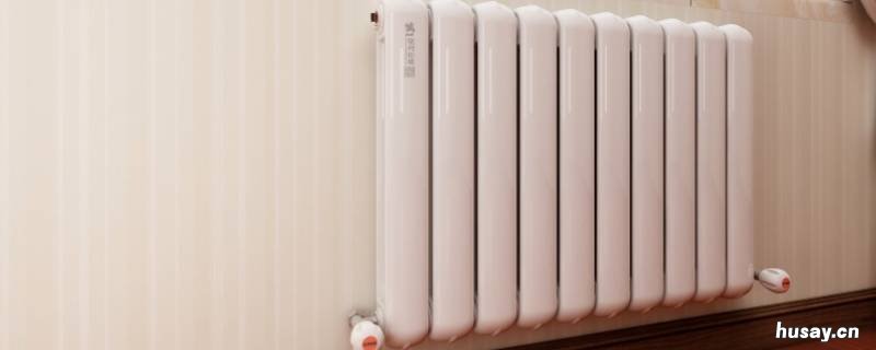 为什么家里一供暖就特别潮湿 一楼铺地暖了家里还会潮湿吗