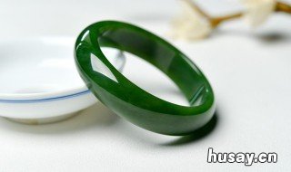 翡翠是不是玉 翡翠是玉玉不是翡翠