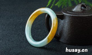 翡翠的主要成分 翡翠的主要成分是硅酸盐