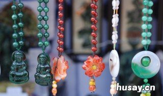 紫罗兰翡翠吊坠价格 紫罗兰翡翠摆件价格