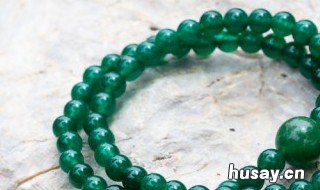 翡翠手把件多少钱 翡翠手把件多大尺寸合适