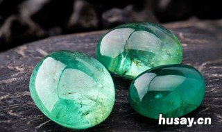 翡翠是玉中之王吗 翡翠是玉石之王