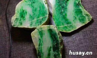 翡翠分多少种类 翡翠分多少种?