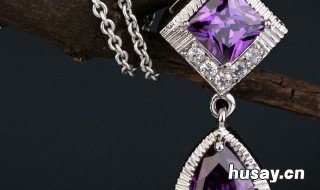 翡翠和水晶哪个好 翡翠和水晶哪个贵