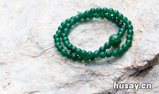 玉和翡翠哪个好 佘太玉和翡翠哪个好