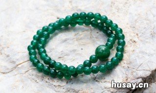 翡翠飘花越多越值钱吗 翡翠飘花贵还是不飘花贵