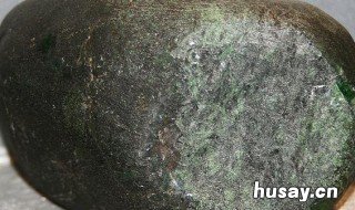 翡翠原石一般多少钱 翡翠原石一般多少钱一克