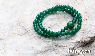 冰糯种翡翠好不好 糯种翡翠和冰种翡翠哪个好