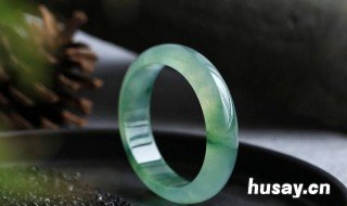 冰糯种翡翠好吗 糯冰种翡翠什么样